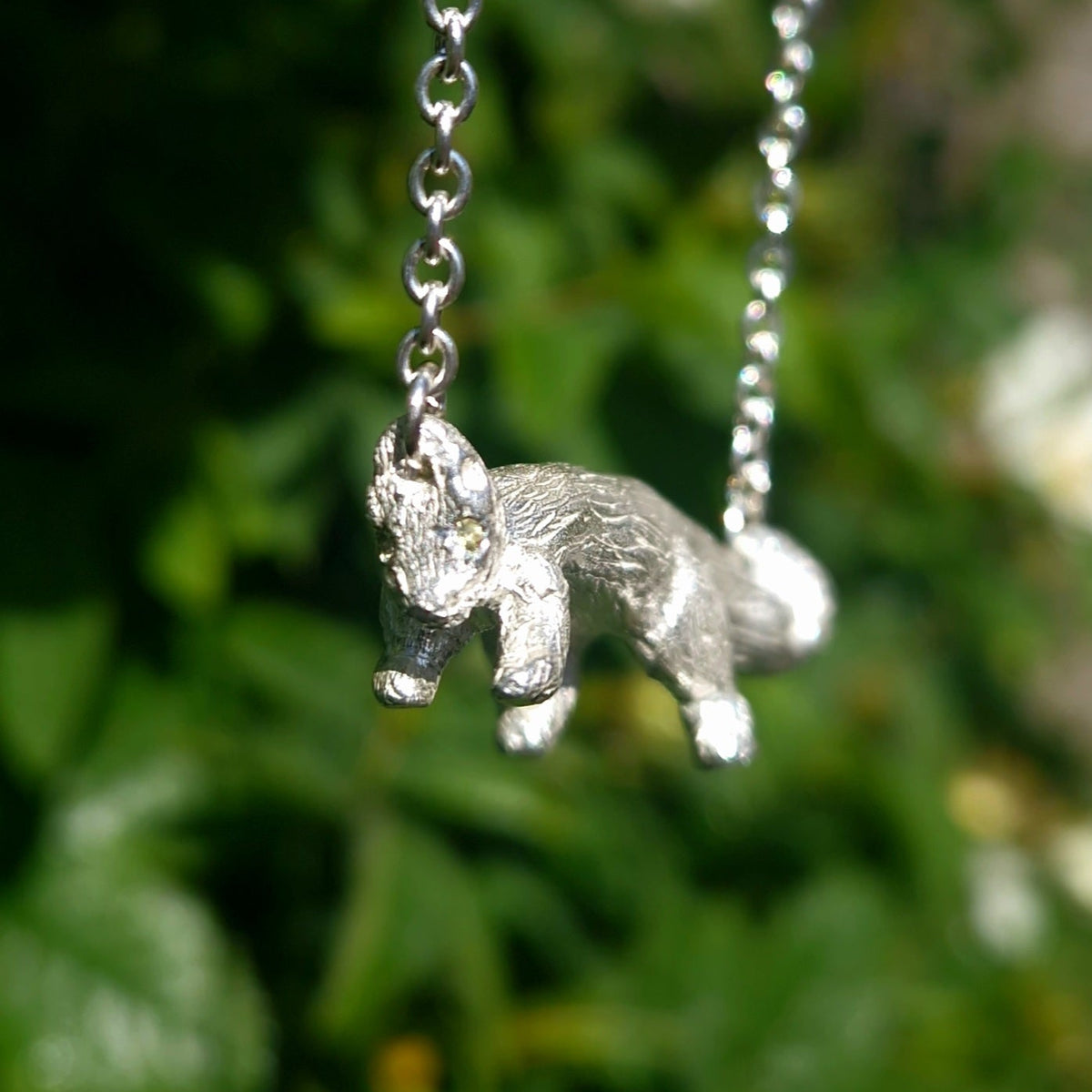 Tree Dog       (Green Sapphires)