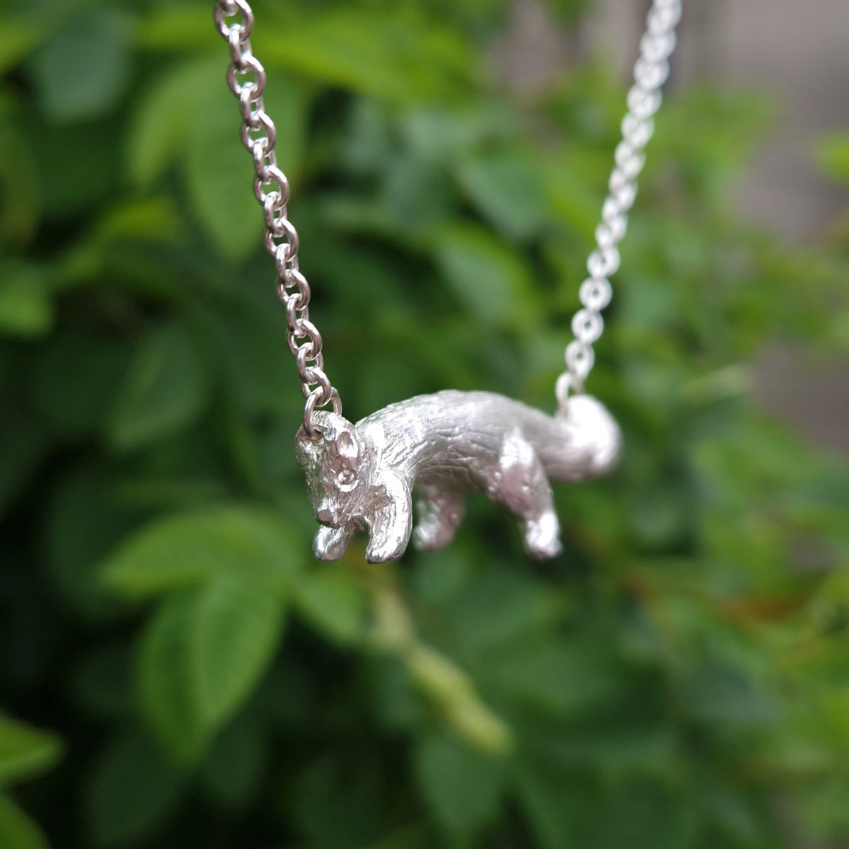 Tree Dog     (Yellow Sapphires)
